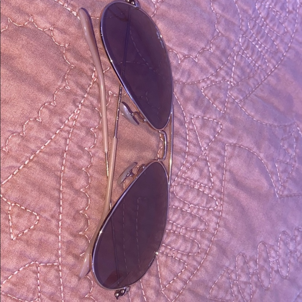 NEGOTIABLE PRICE Ray-Ban sunglasses